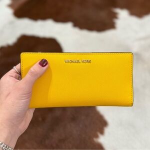Michael Kors Women’s Yellow Wallet with card holder